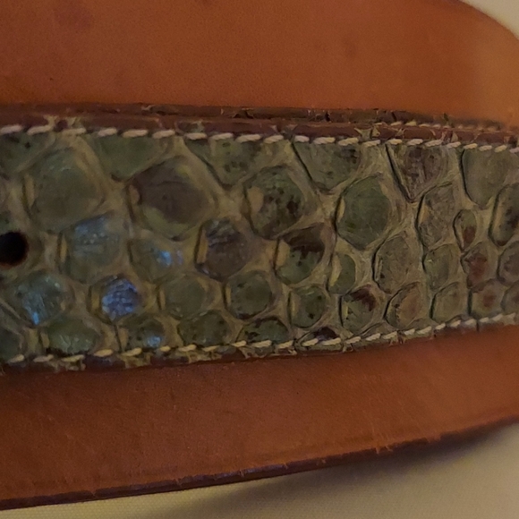 Awesome Prada python leather belt - Picture 9 of 9